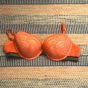 Victoria secret 36dd